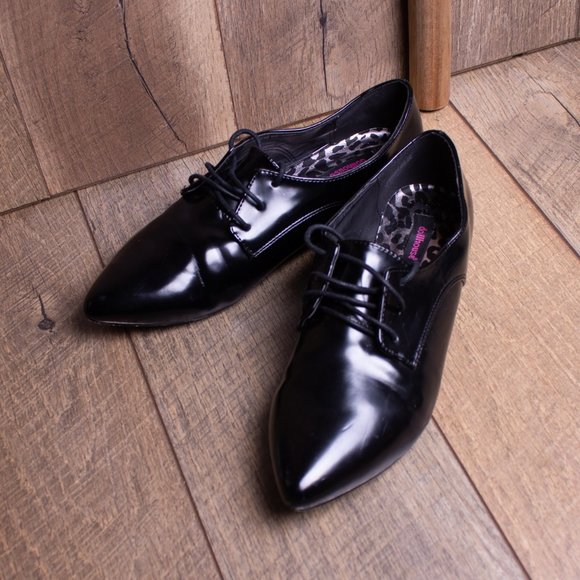 Black Flats - Picture 3 of 6